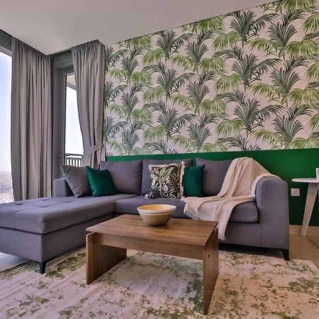 Luxurious Apartments Dubai Marina Views Pool Gym By Sojo Stay Екстериор снимка