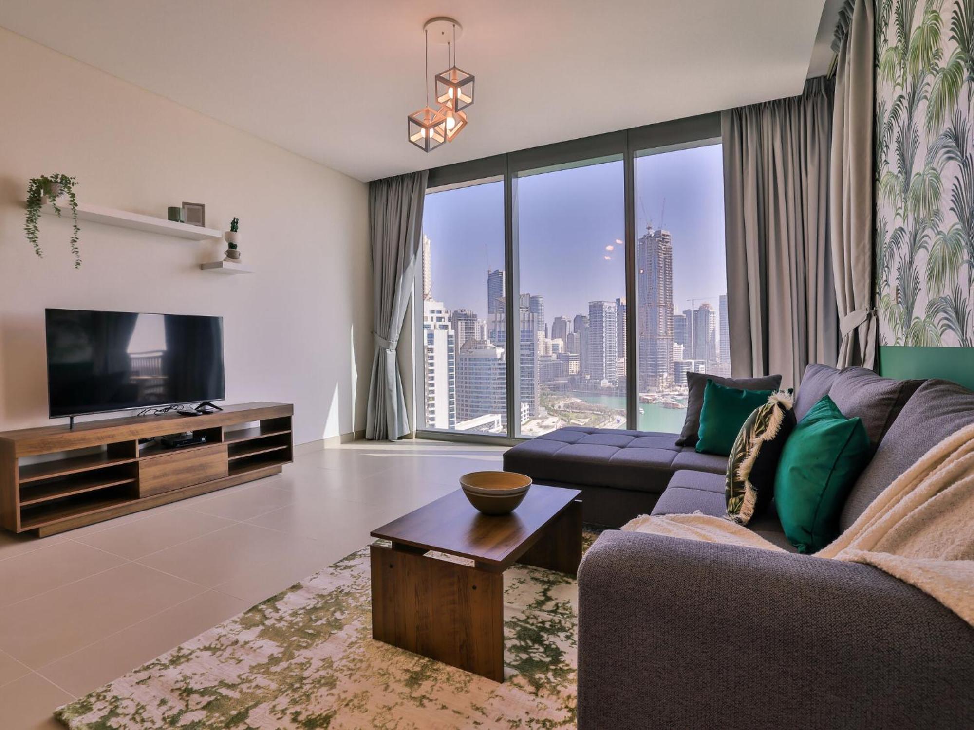 Luxurious Apartments Dubai Marina Views Pool Gym By Sojo Stay Екстериор снимка