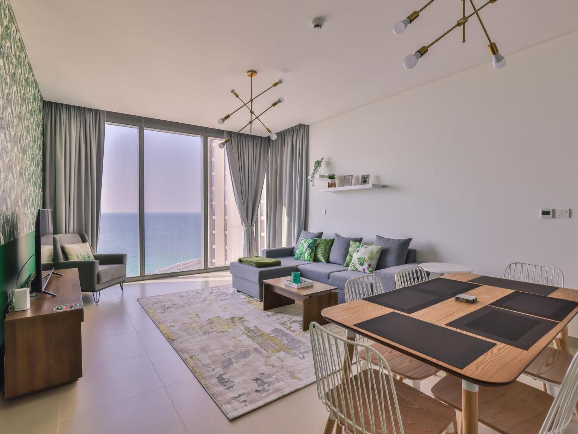 Luxurious Apartments Dubai Marina Views Pool Gym By Sojo Stay Екстериор снимка