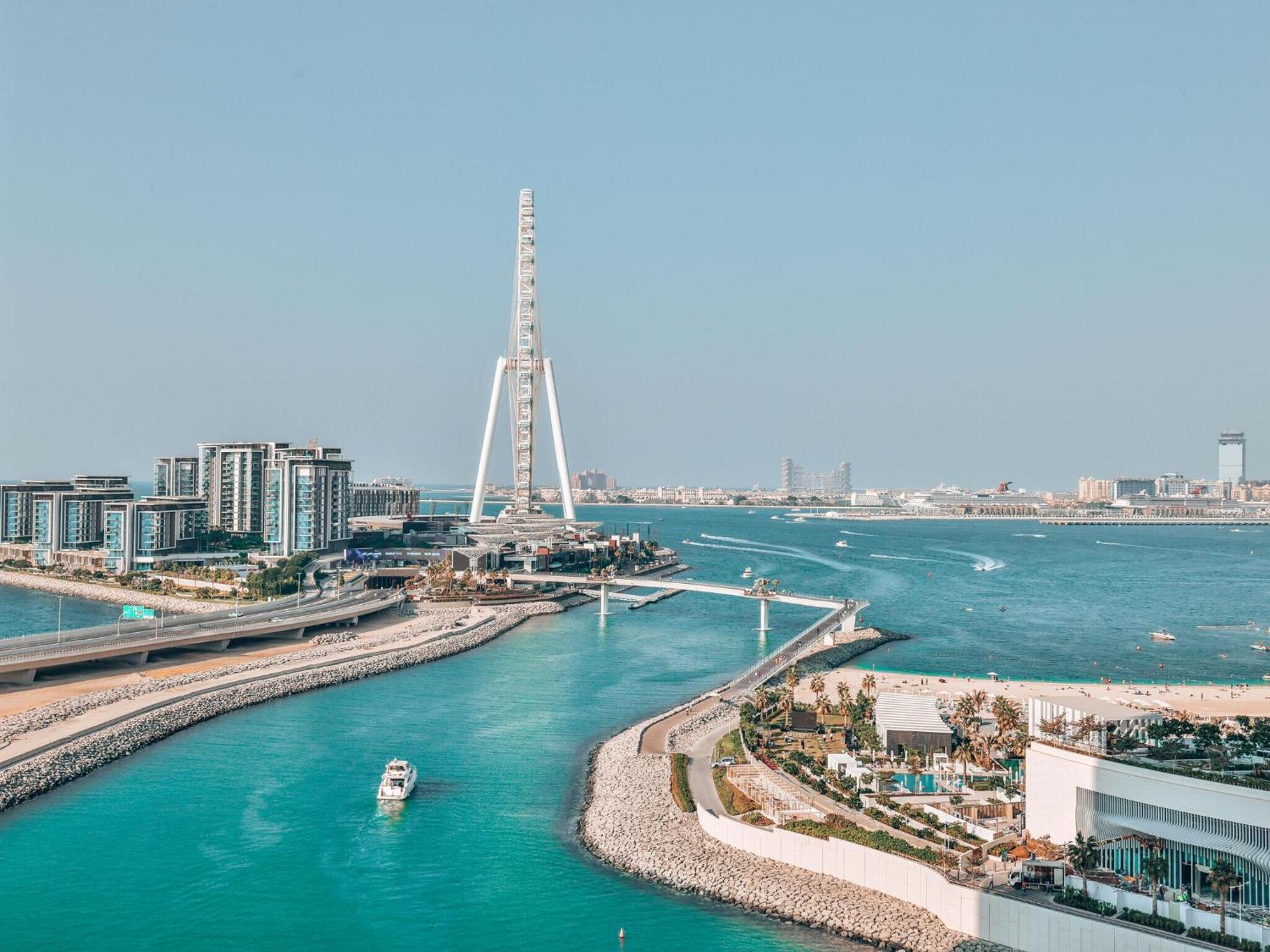 Luxurious Apartments Dubai Marina Views Pool Gym By Sojo Stay Екстериор снимка